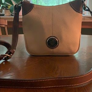EUC DOONEY AND BOURKE CROSSBODY